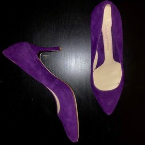 Carolina Espinosa Pointed Toe Pumps
